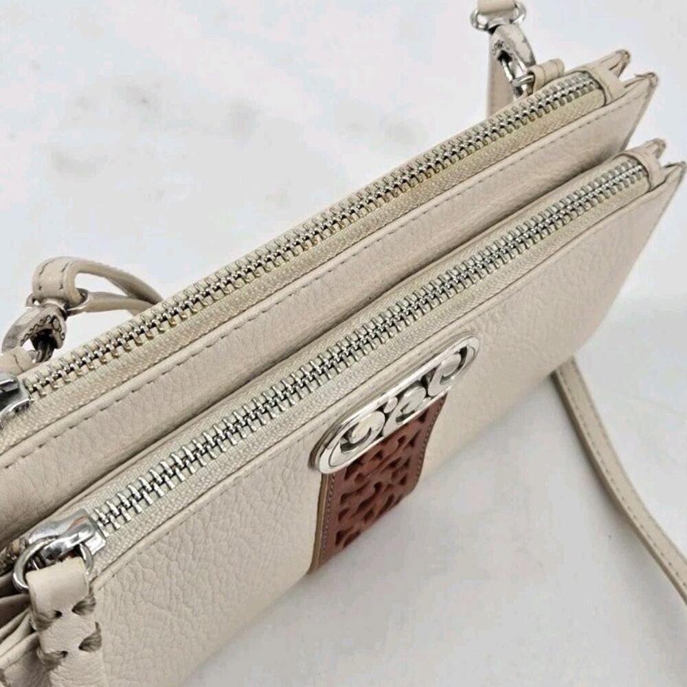 Y2K Brighton Callie Gypsy Lace Laser Cut Out Organizer Crossbody Cream Leather - Picture 11 of 12